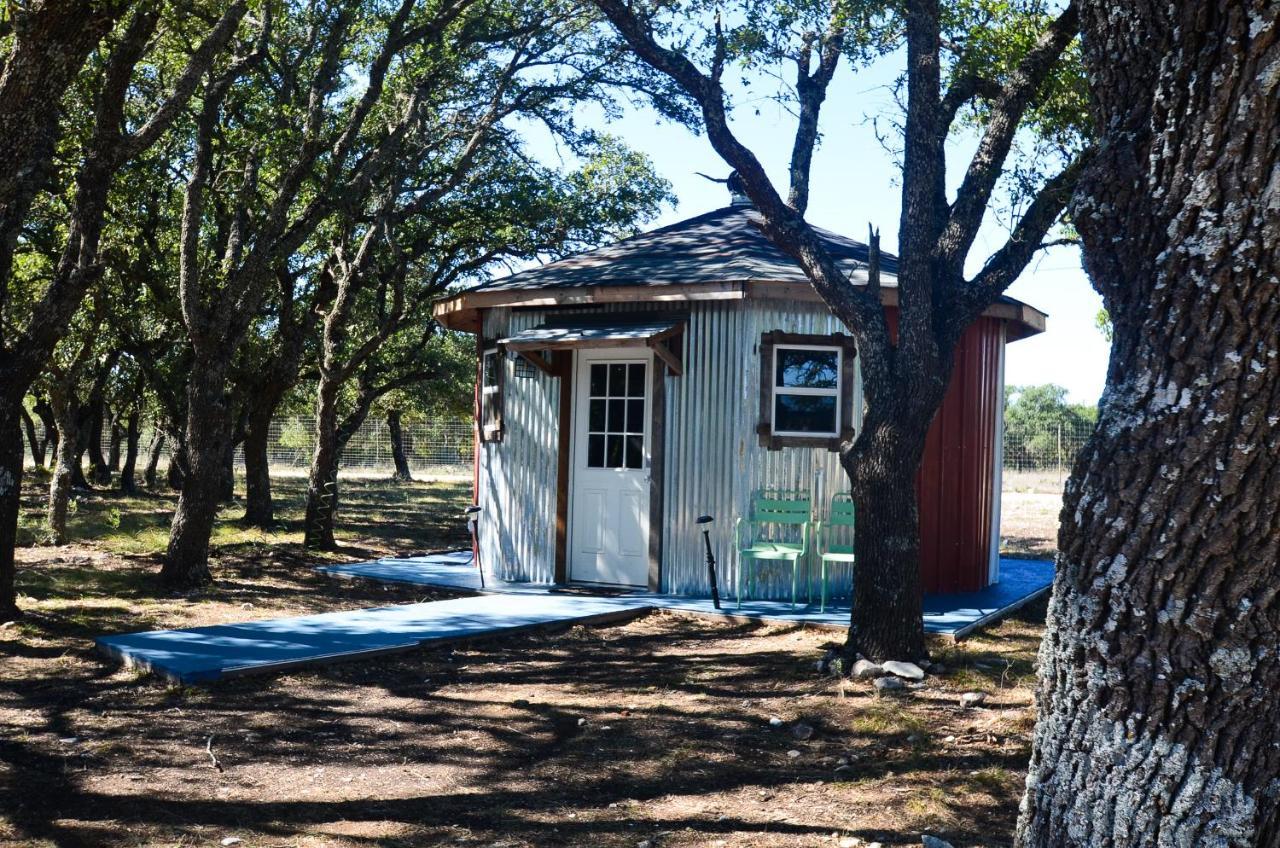 Cowboys And Angels Rv Park, Cabins, And Events Mountain Home Exterior photo